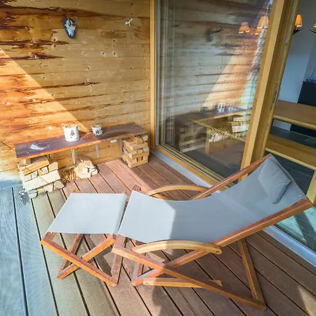 Edelweiss Ferienwohnung, Fluras Alpine Penthouse Apartman Flims