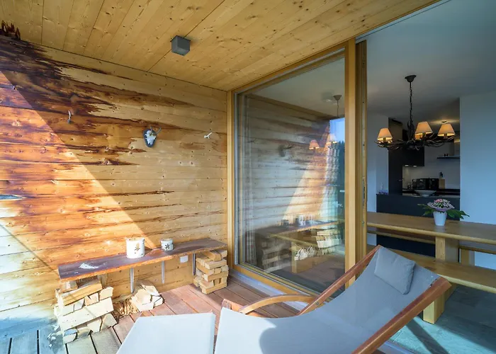 Edelweiss Ferienwohnung, Fluras Alpine Penthouse דירה