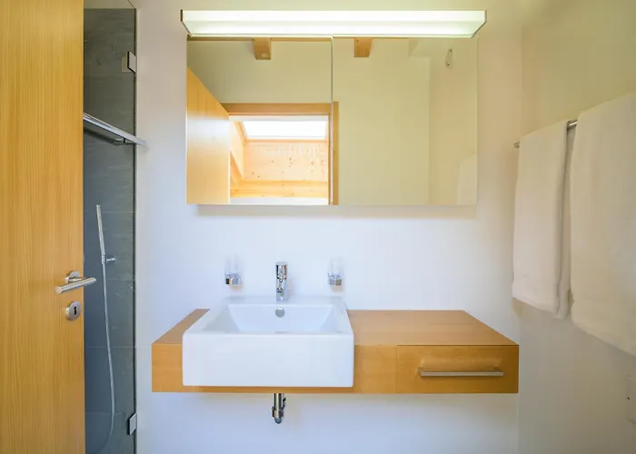 Edelweiss Ferienwohnung, Fluras Alpine Penthouse Daire *