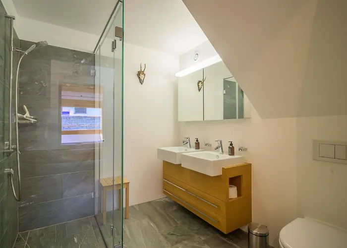 Edelweiss Ferienwohnung, Fluras Alpine Penthouse Apartman Flims