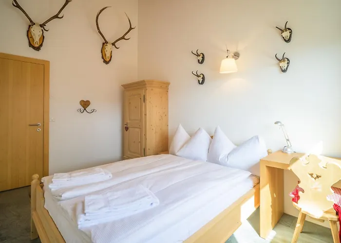 Edelweiss Ferienwohnung, Fluras Alpine Penthouse Flims