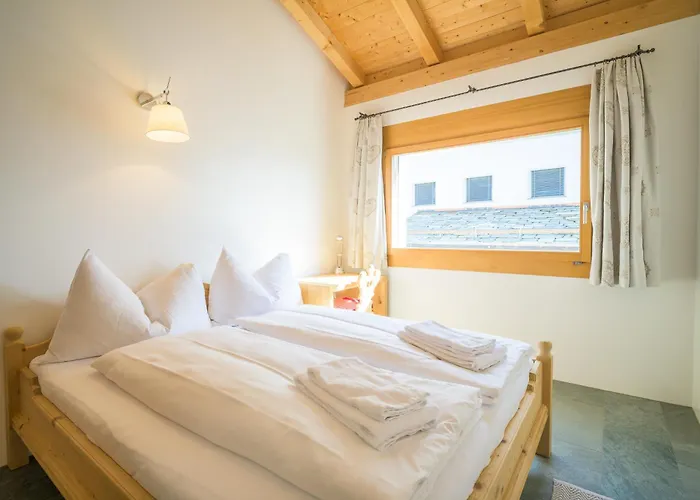 Edelweiss Ferienwohnung, Fluras Alpine Penthouse * Flims