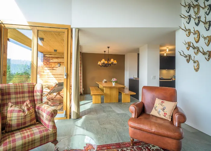 Edelweiss Ferienwohnung, Fluras Alpine Penthouse דירה