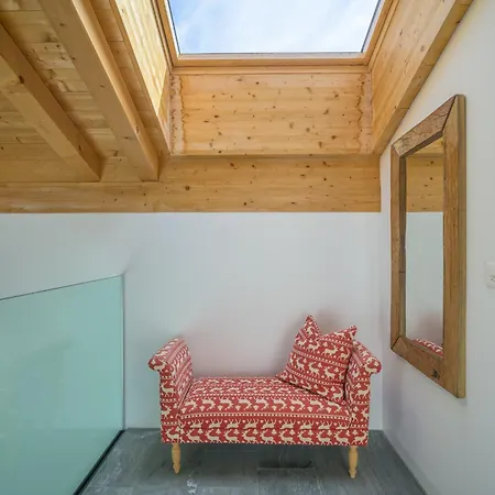 Edelweiss Ferienwohnung, Fluras Alpine Penthouse Apartmán *