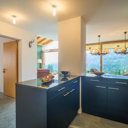 Edelweiss Ferienwohnung, Fluras Alpine Penthouse Flims