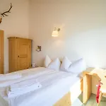 Edelweiss Ferienwohnung, Fluras Alpine Penthouse Апартаменты